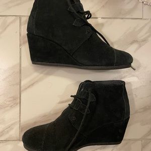 Tom’s Kala Wedge Bootie